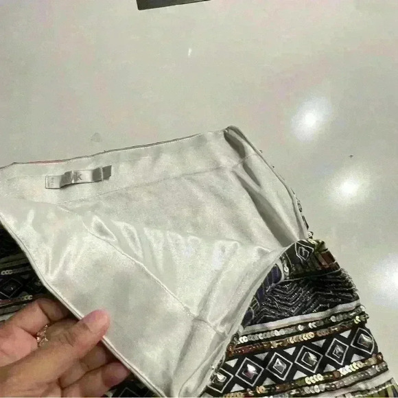 TWIK by SIMONS GOLDEN SHINNY FESTIVE MINI SKIRT  SIDE ZIPPER SIZE S - Picture 5 of 9